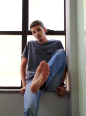 Thiago Mello Feet (36 images)