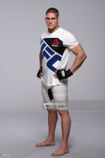 Todd Duffee Feet (3 images)