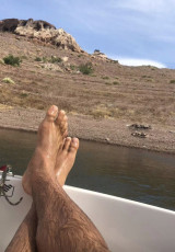 Todd Smith Feet (22 images)
