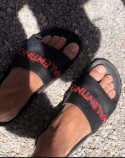Andres Mercado Feet (28 photos)