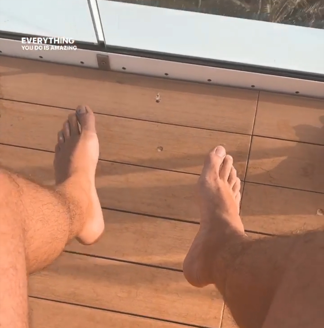 Nico Wellenbrink Feet