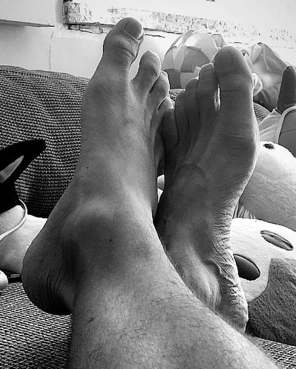 Iran Malfitano Feet