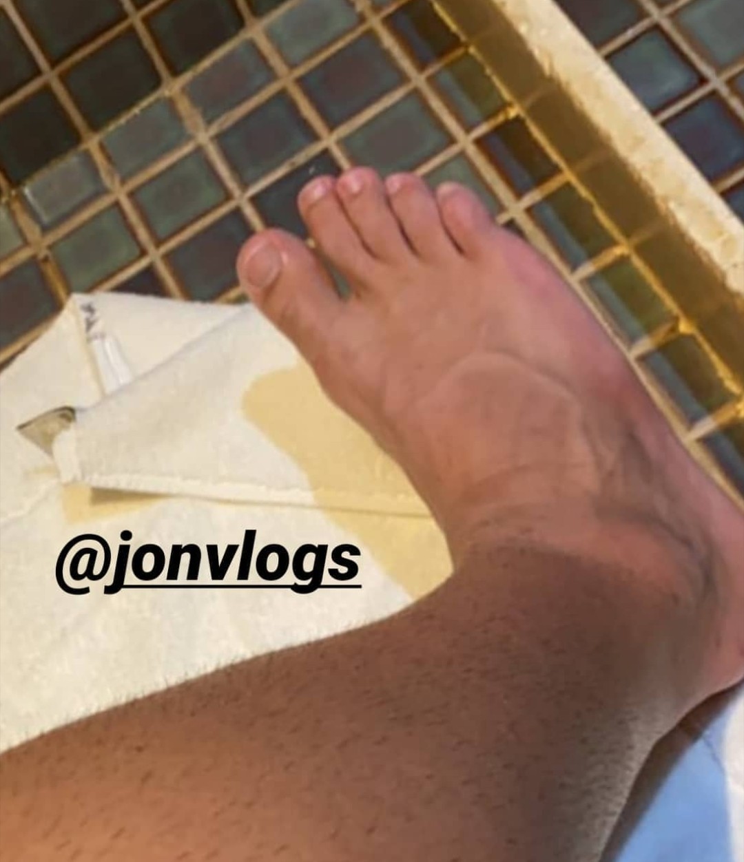Jon Vlogs Feet