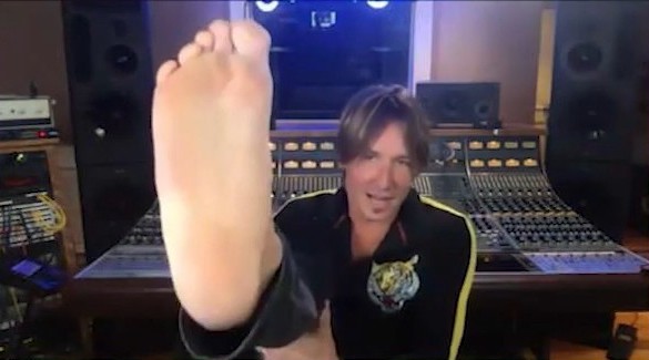 Keith Urban Feet
