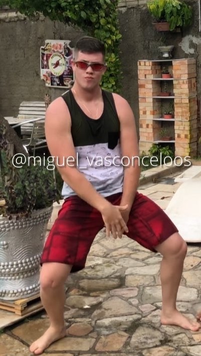 Miguel Vasconcelos Feet