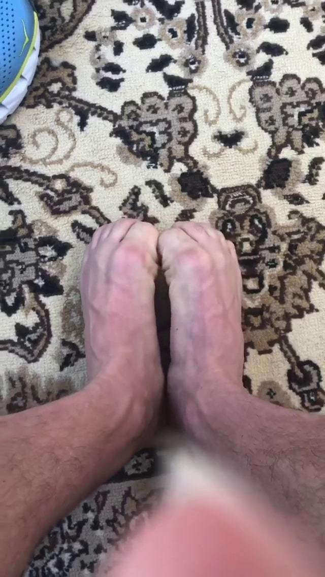 Mike Posner Feet