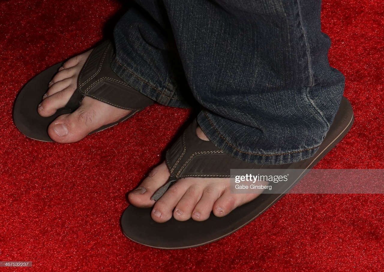 Palmer Luckey Feet