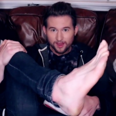 Ricky Dillon Feet