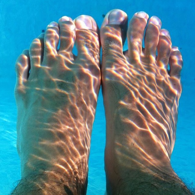 Simon Porte Jacquemus Feet