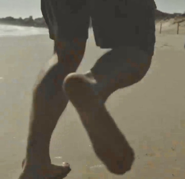 Alejandro Tous Feet