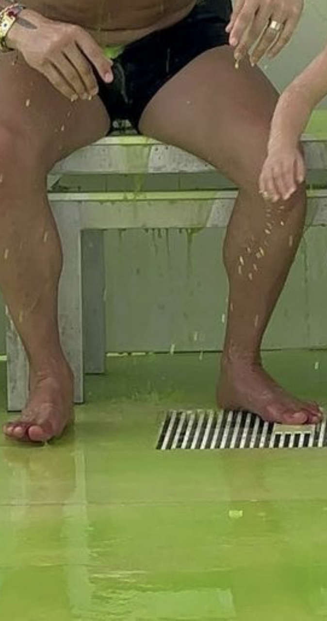 Alfonso De Nigris Feet