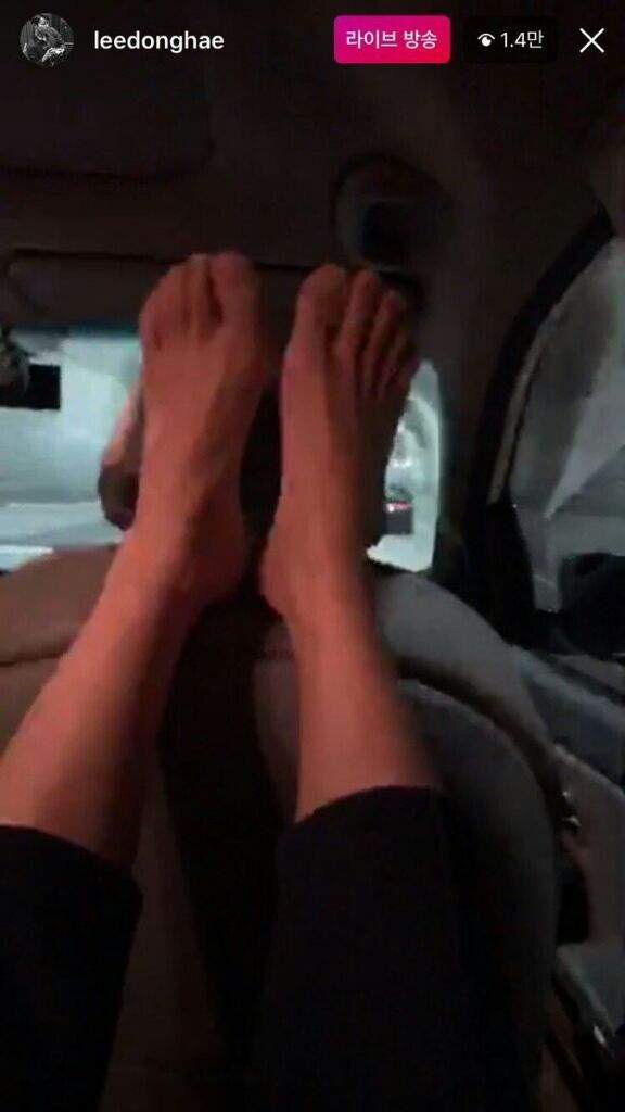 Dong Hae Lee Feet
