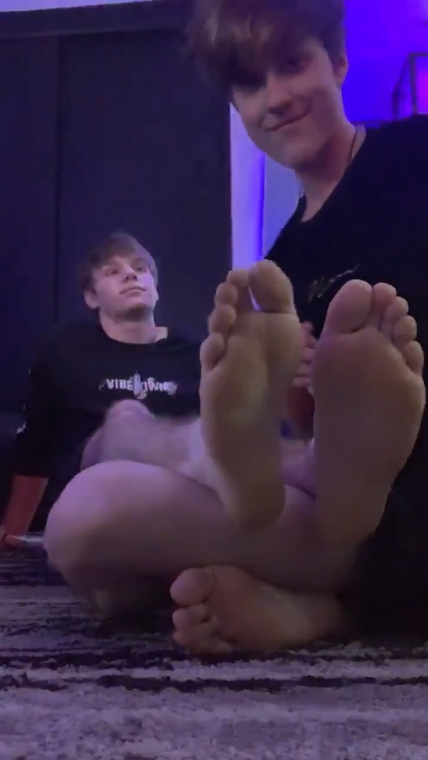 Jonas Bridges Feet