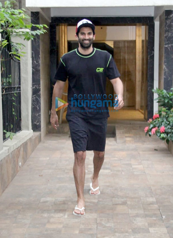 Aditya Roy Kapoor Feet