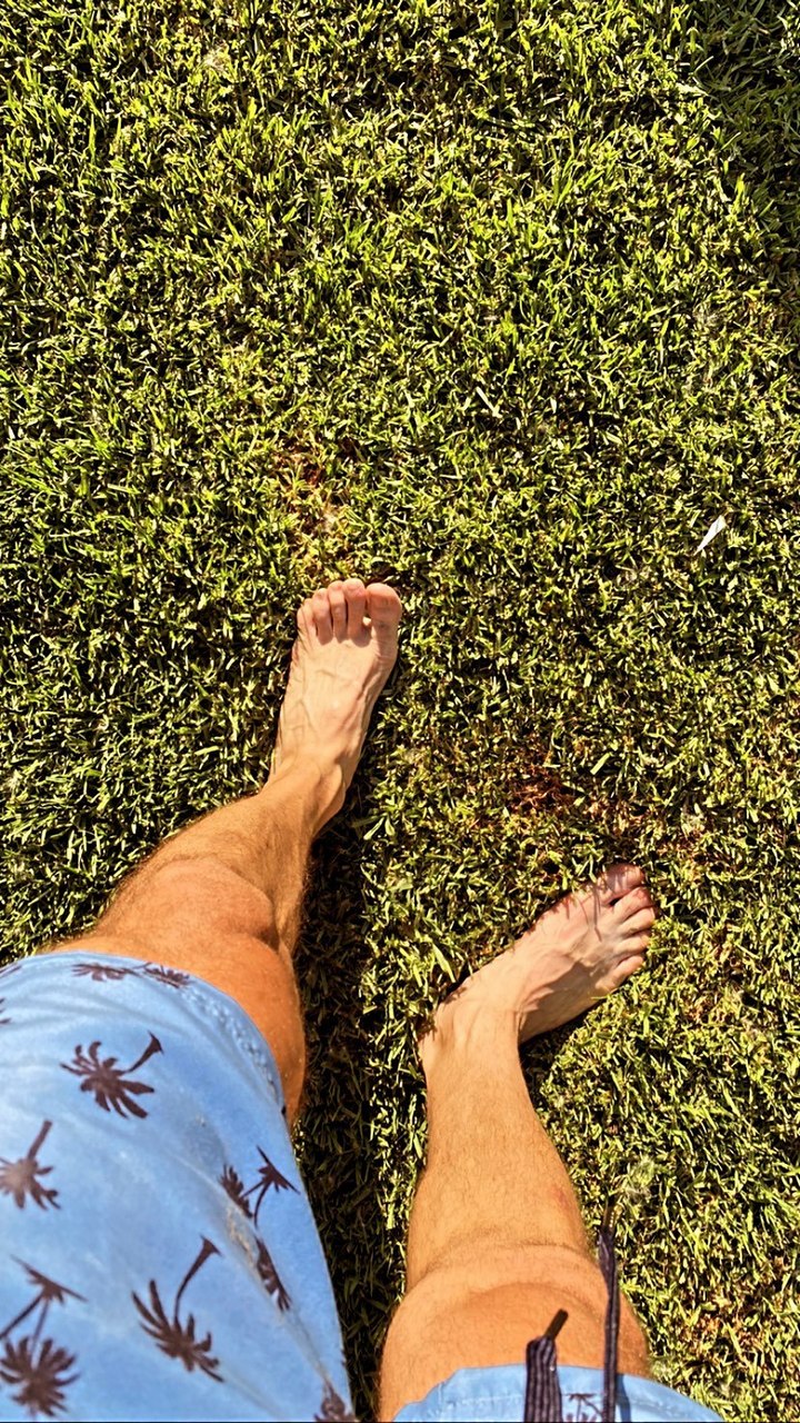 Emiliano Rella Feet