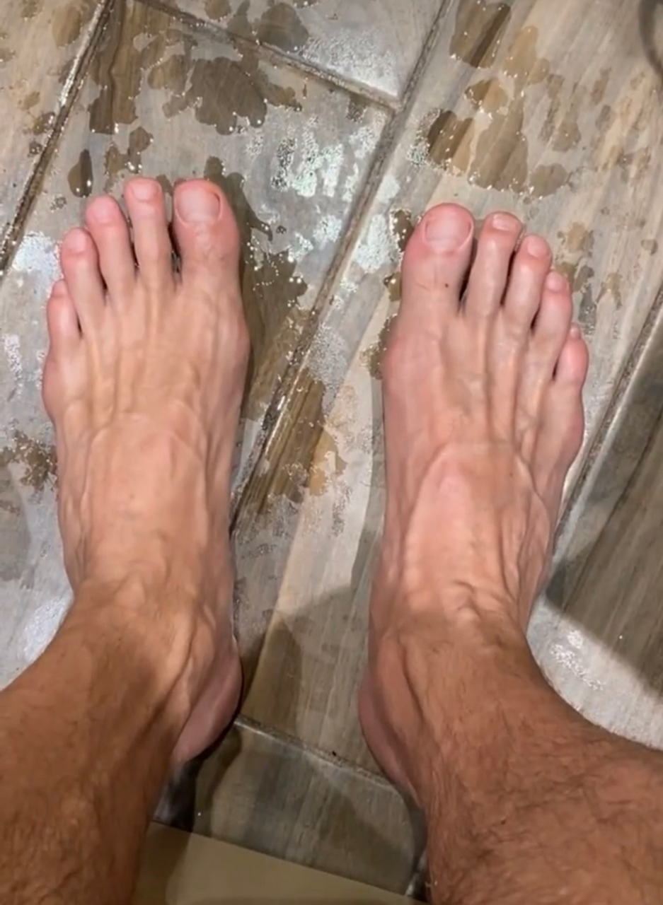 Eric Rutherford Feet