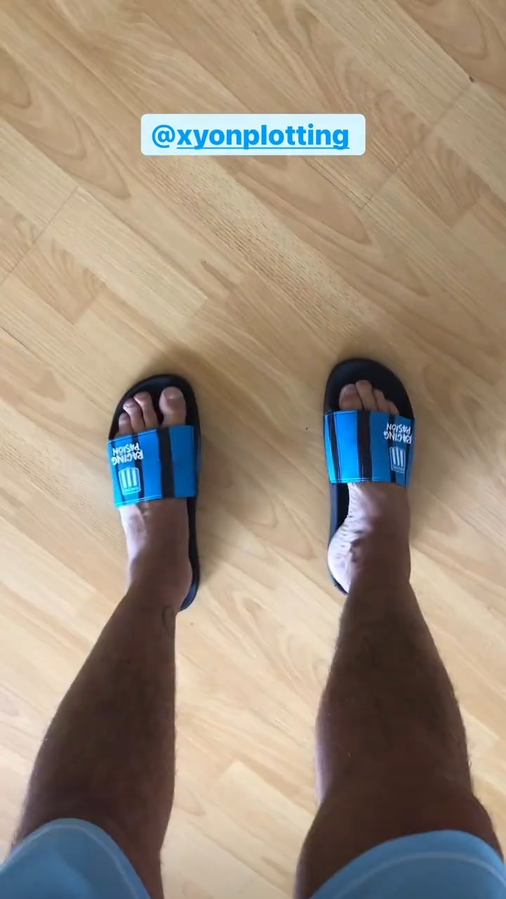Flavio Azzaro Feet