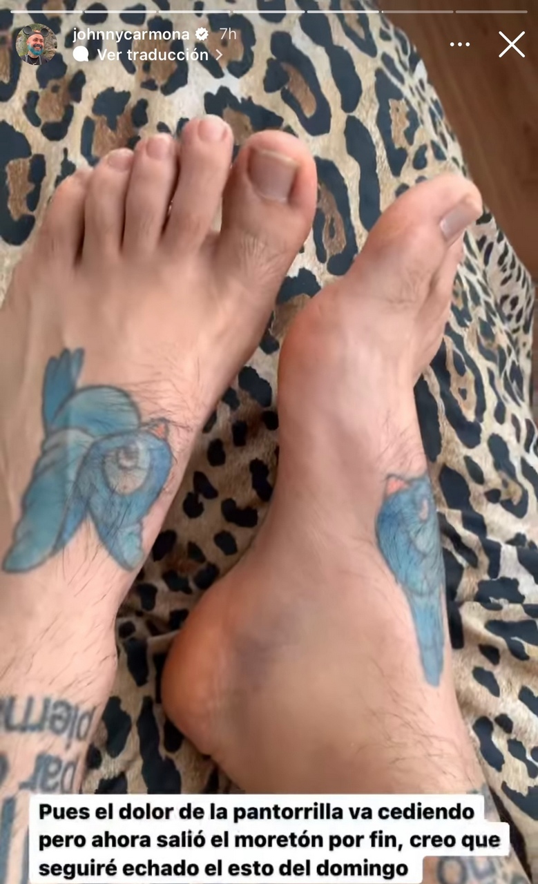 Johnny Carmona Feet