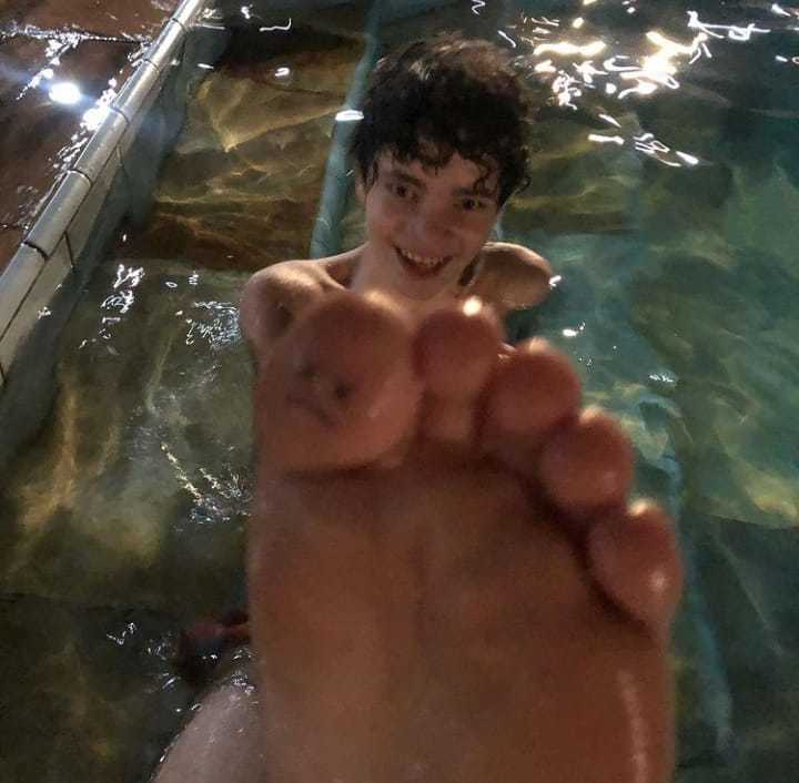 Kevin Vechiatto Feet