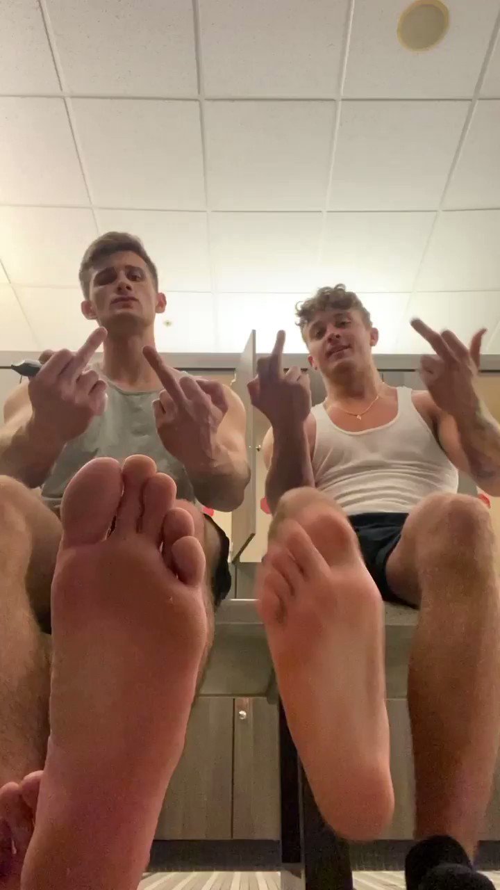 Nathan Karhu Feet