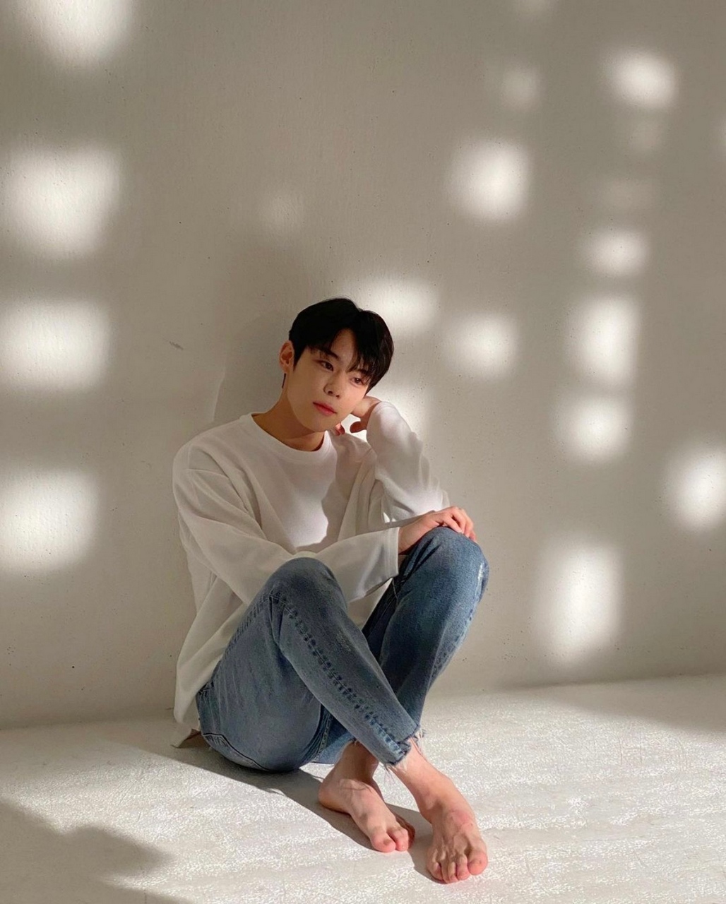 Seobin Yoon Feet