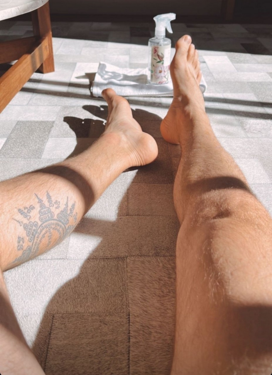 Alessandro Pierozan Feet