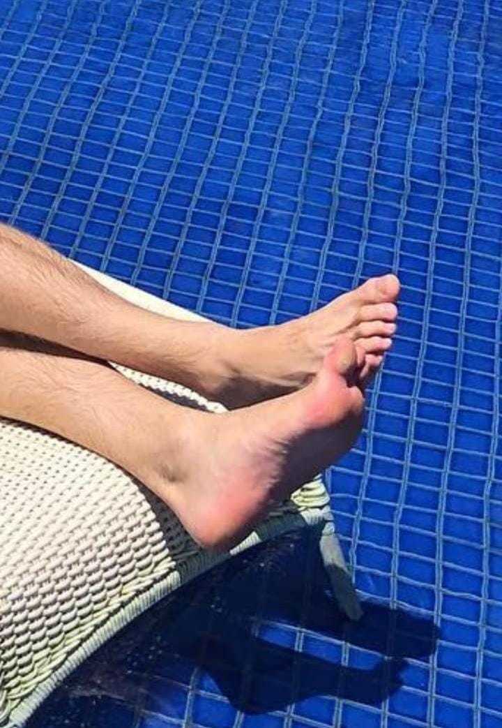 Rafael Knittel Feet